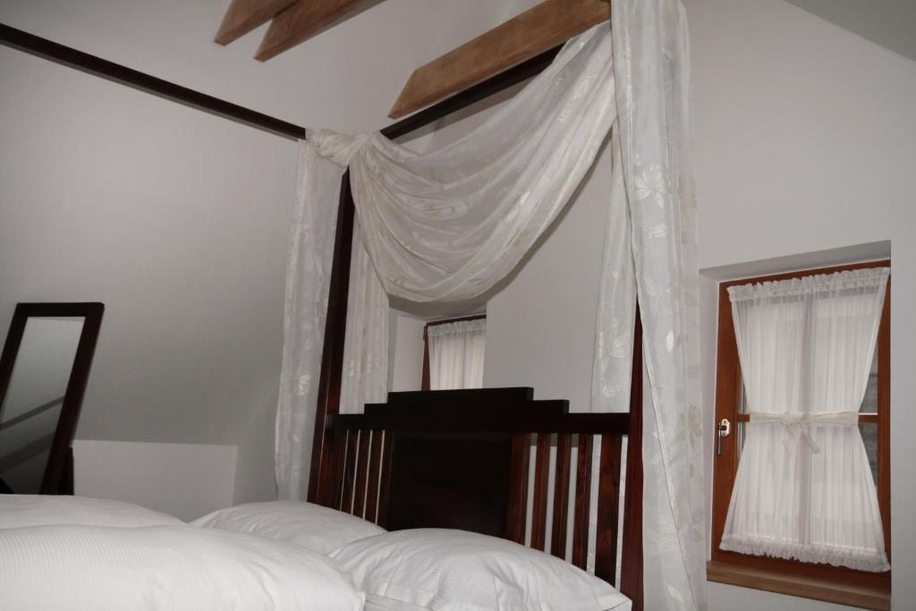 Hotel Bily Jednorozec Trebon Room photo